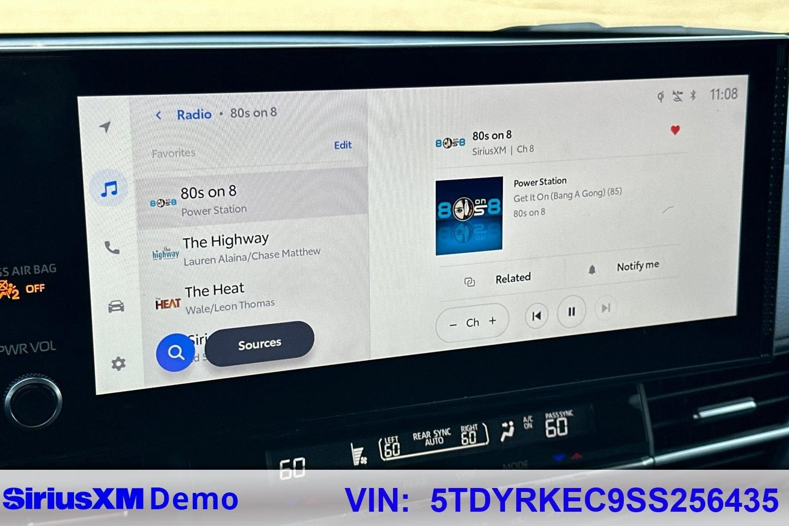 2025 Toyota Sienna XLE