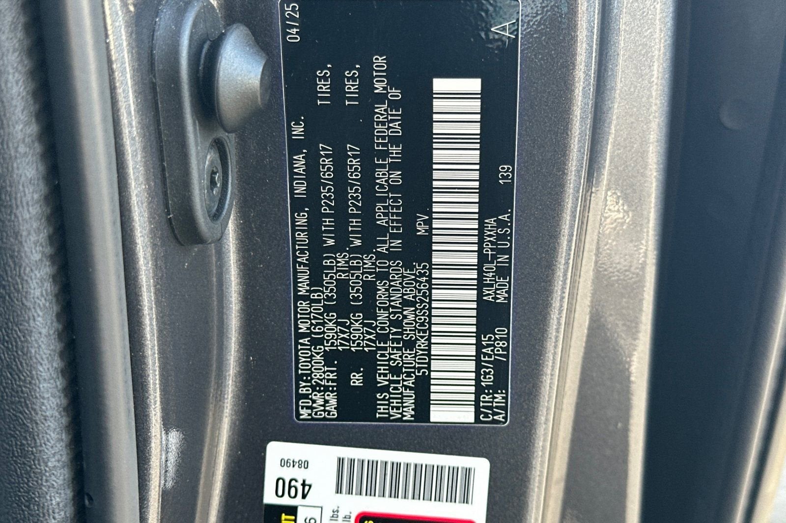 2025 Toyota Sienna XLE