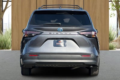 2025 Toyota Sienna XLE