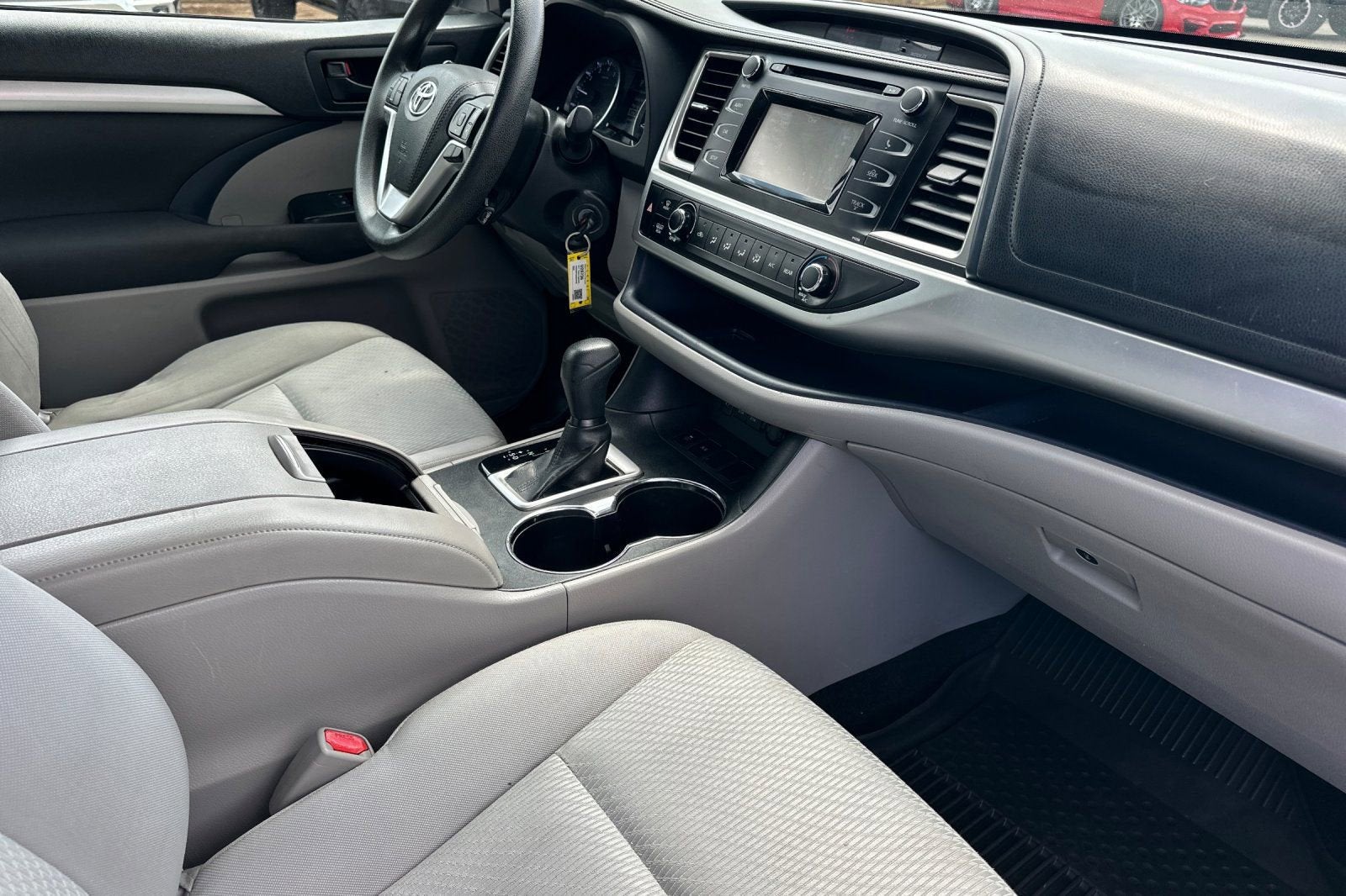 2017 Toyota Highlander LE