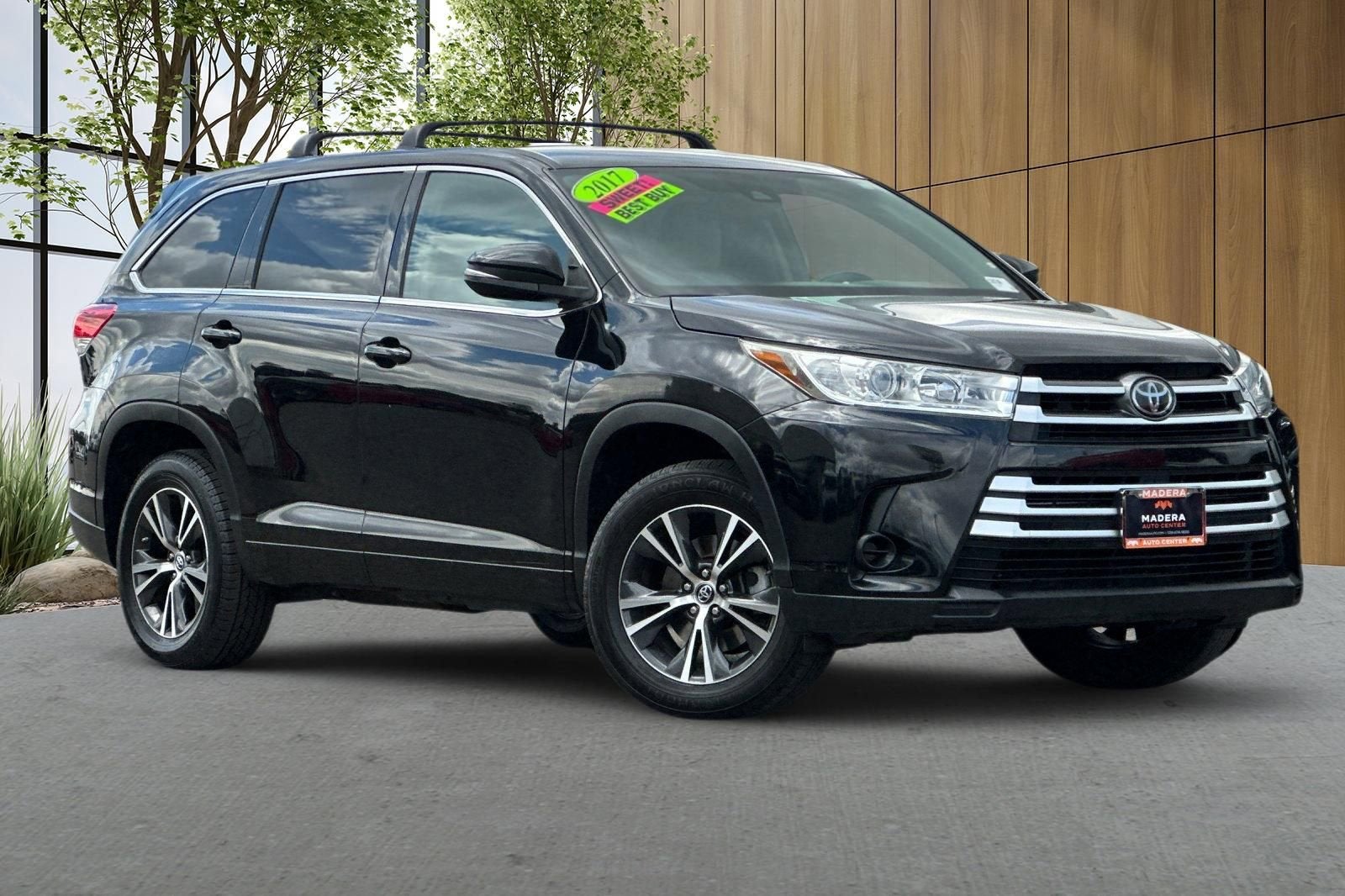 2017 Toyota Highlander LE