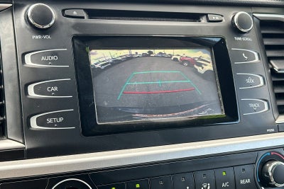 2017 Toyota Highlander LE