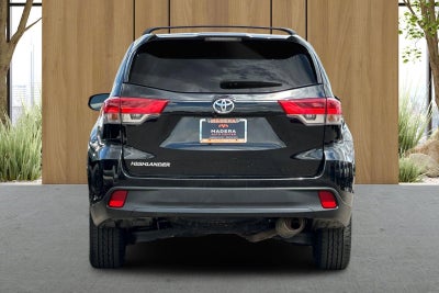 2017 Toyota Highlander LE