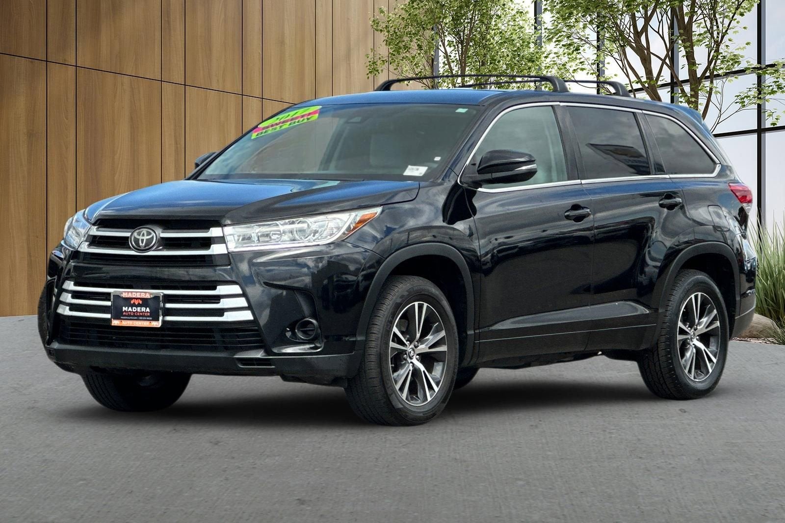 2017 Toyota Highlander LE