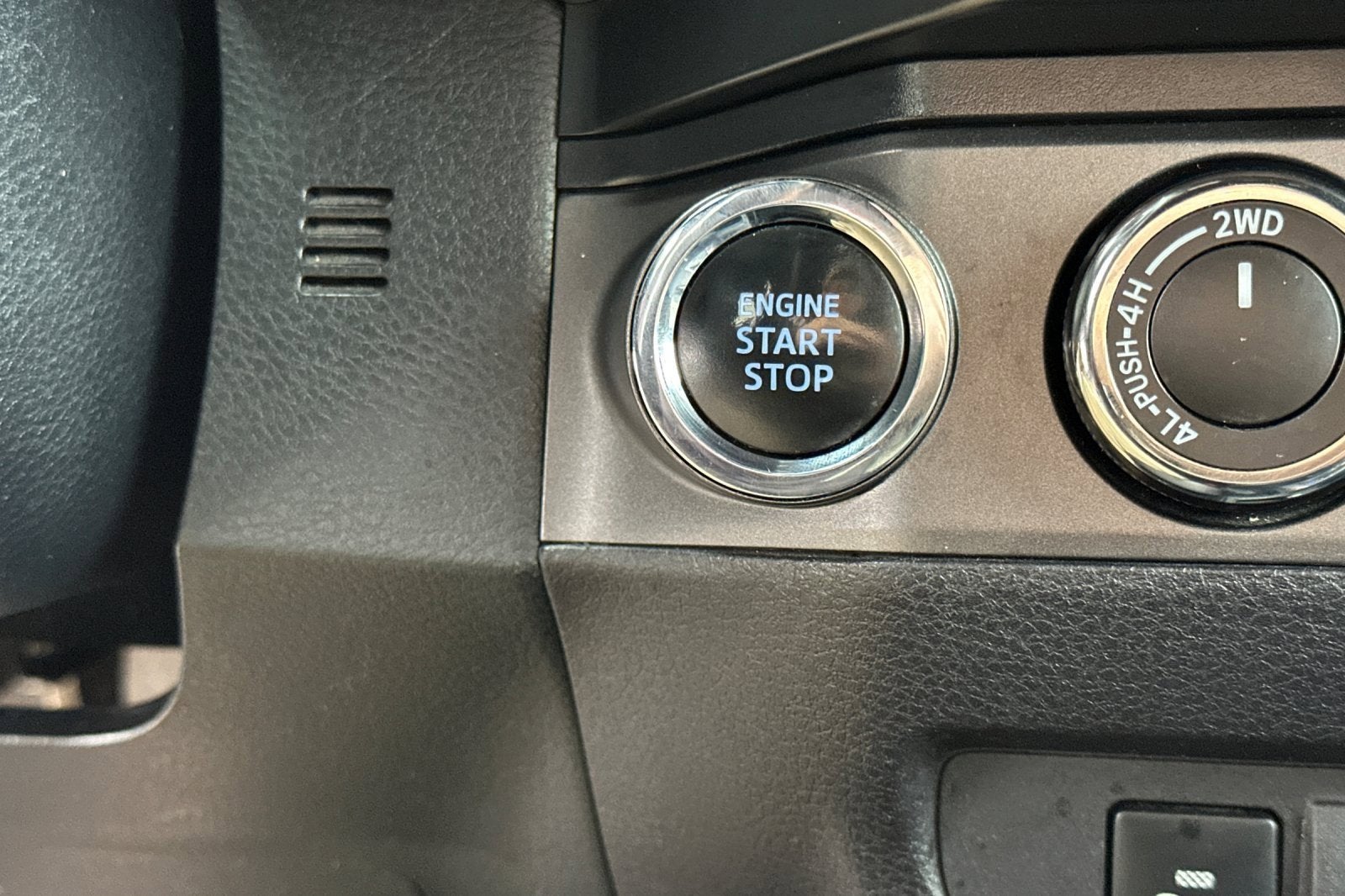 2019 Toyota Tacoma 4WD SR