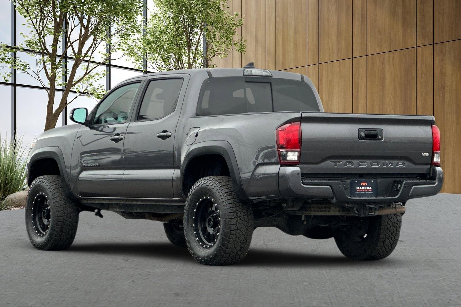 2019 Toyota Tacoma 4WD SR