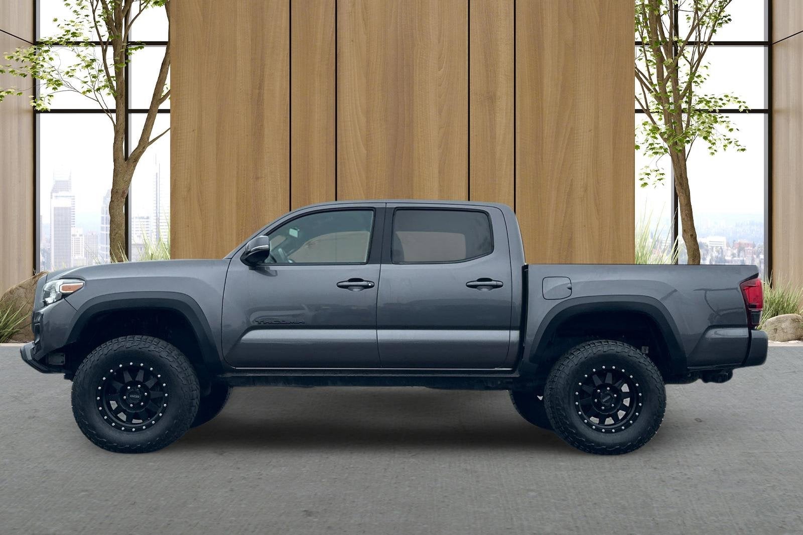 2019 Toyota Tacoma 4WD SR