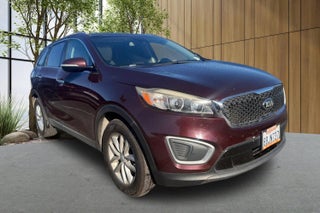 2017 Kia Sorento LX