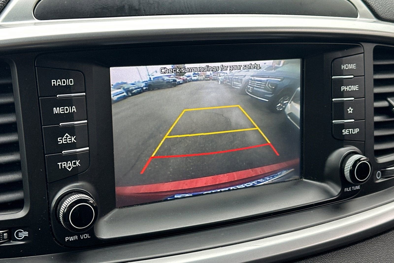 2019 Kia Sorento LX V6