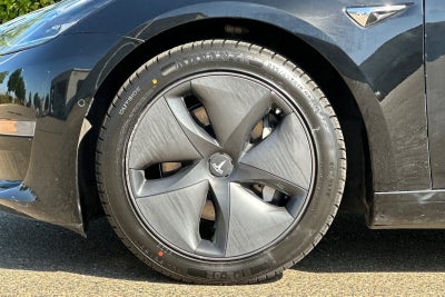 2019 Tesla Model 3 Mid Range