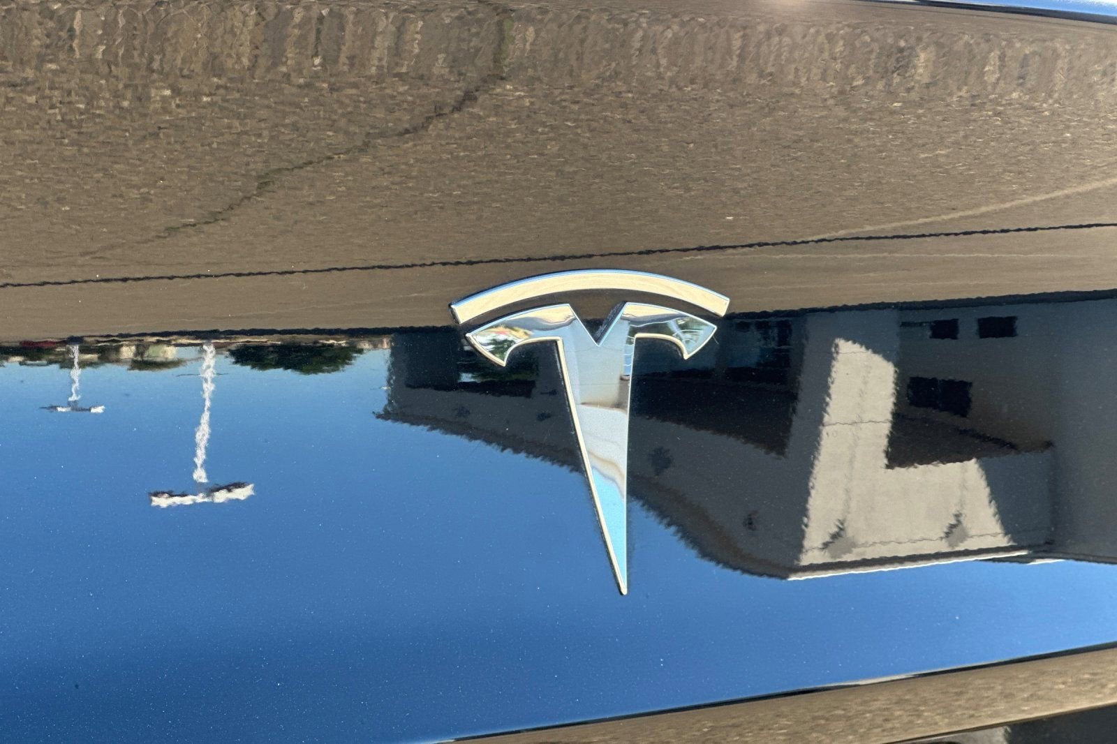 2019 Tesla Model 3 Mid Range