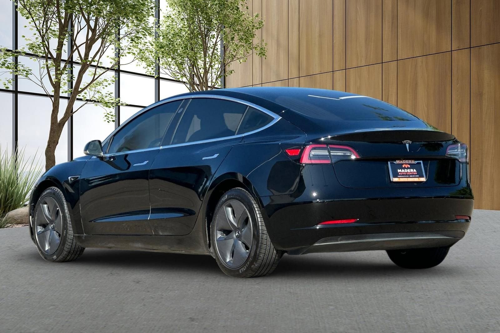 2019 Tesla Model 3 Mid Range