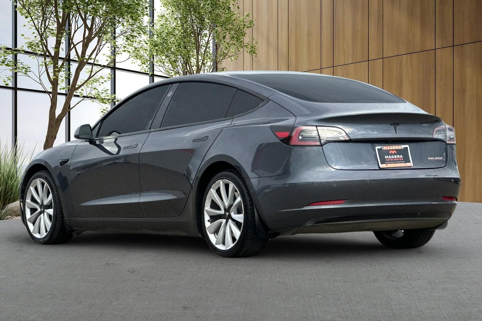 2020 Tesla Model 3 Performance