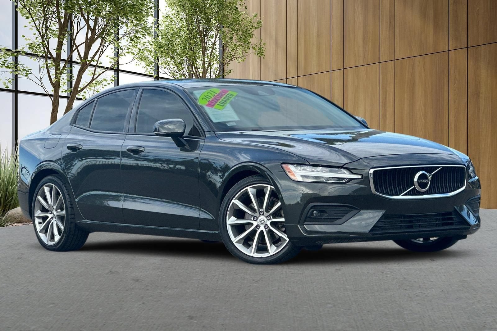 2021 Volvo S60 Momentum