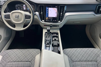 2021 Volvo S60 Momentum