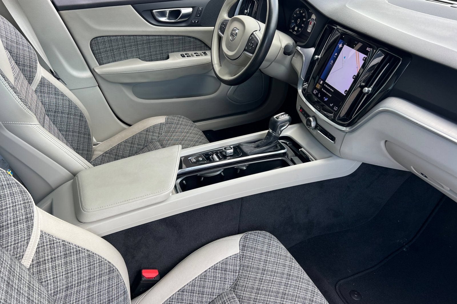 2021 Volvo S60 Momentum