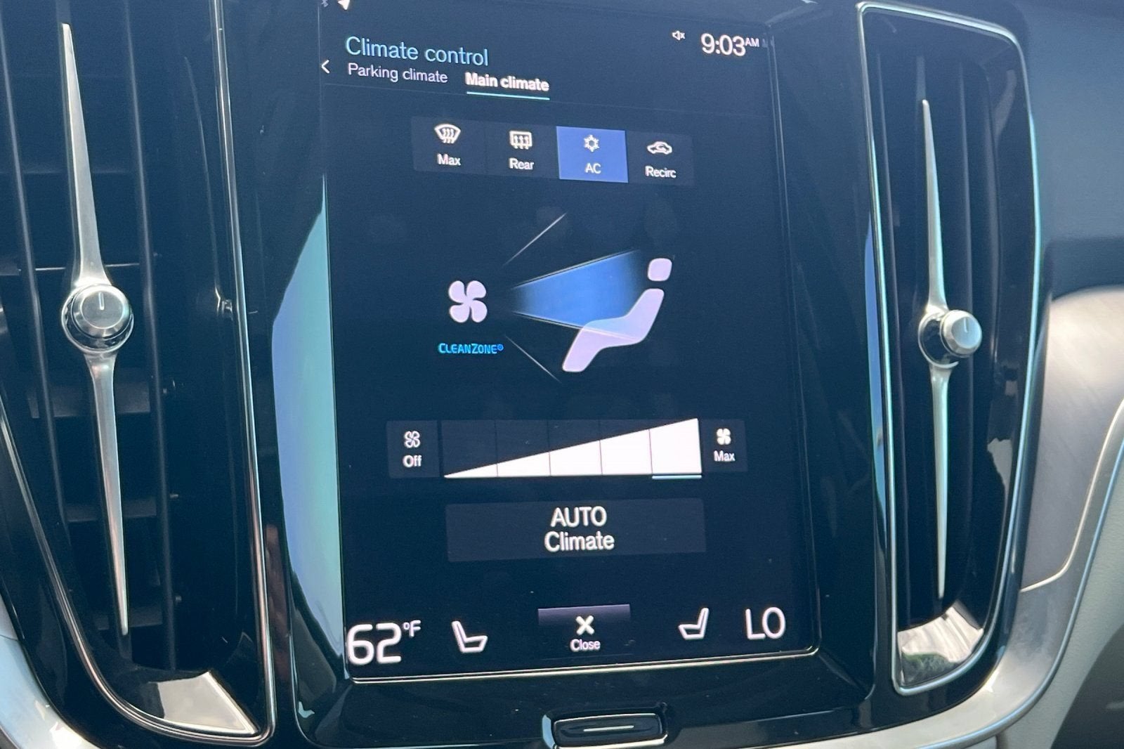 2021 Volvo S60 Momentum