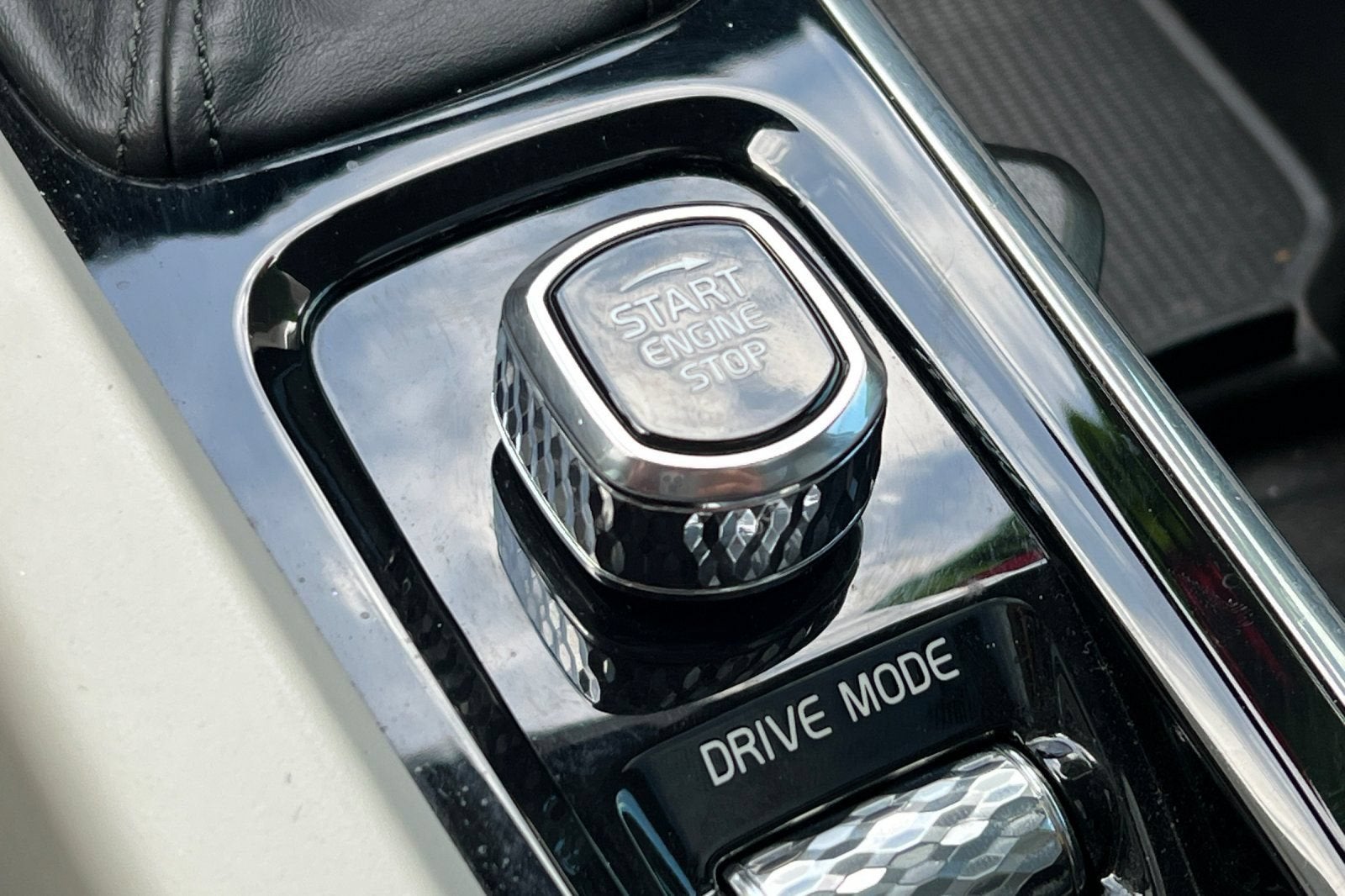 2021 Volvo S60 Momentum