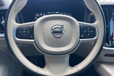 2021 Volvo S60 Momentum