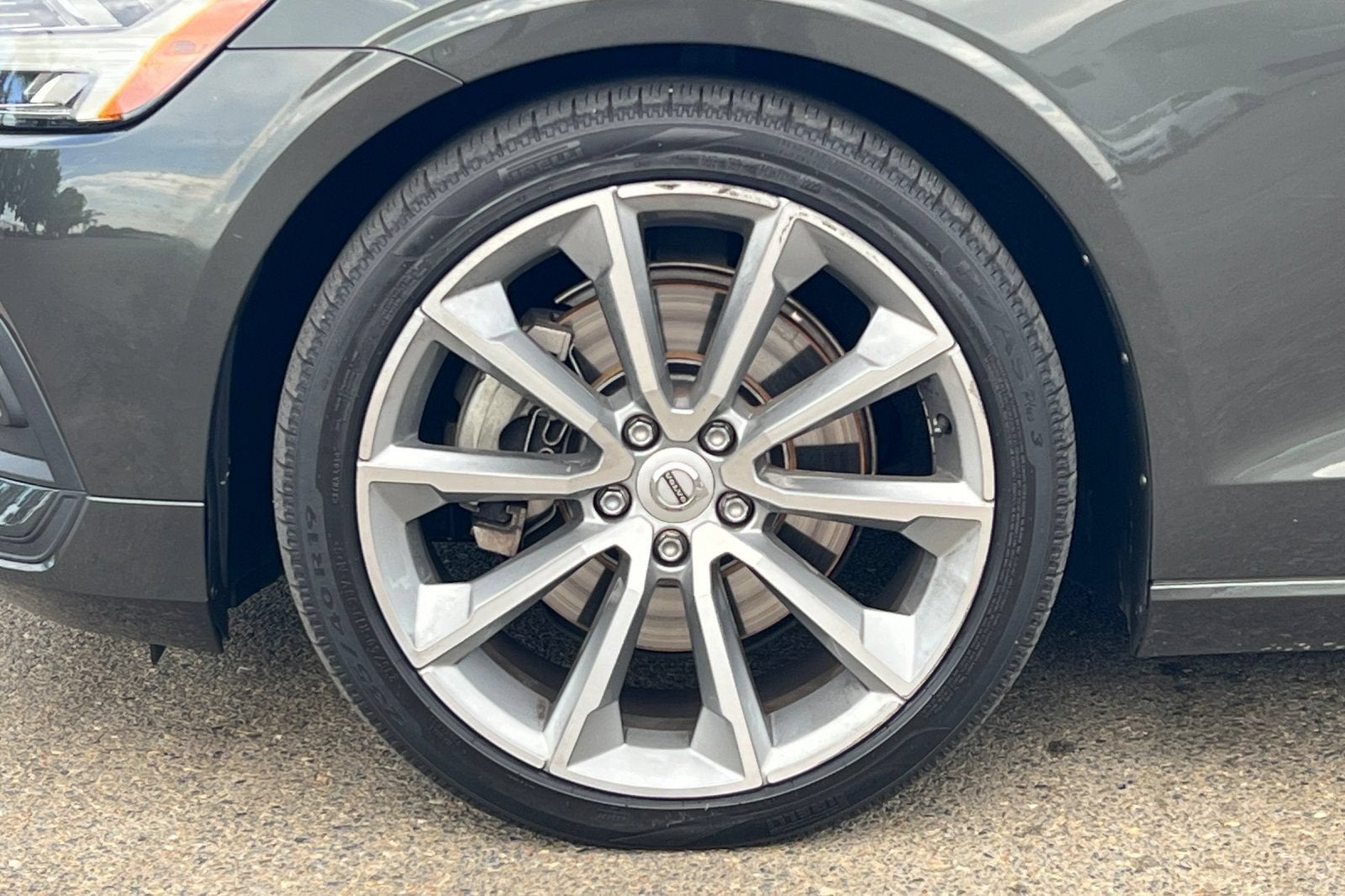 2021 Volvo S60 Momentum
