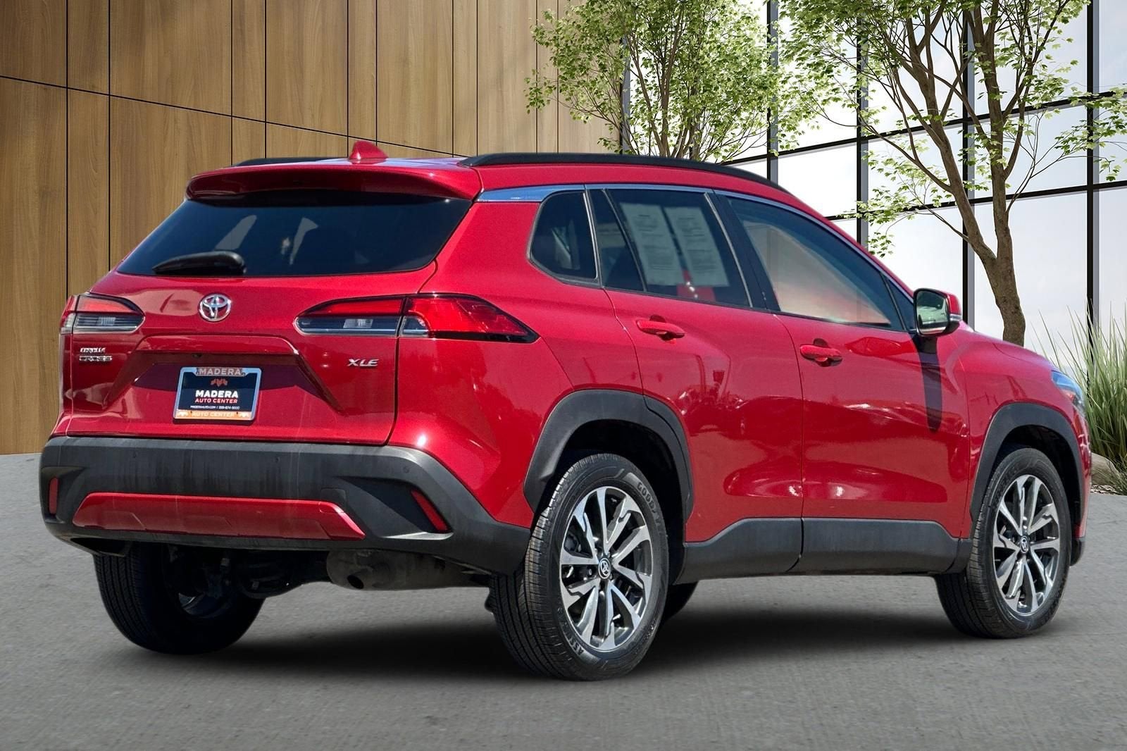 2023 Toyota Corolla Cross XLE