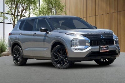 2023 Mitsubishi Outlander SEL