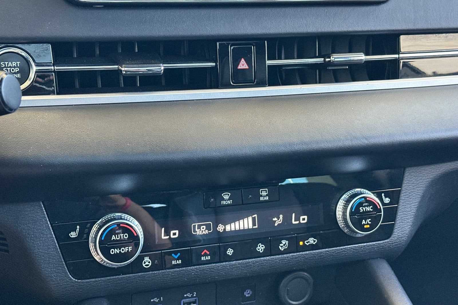 2023 Mitsubishi Outlander SEL