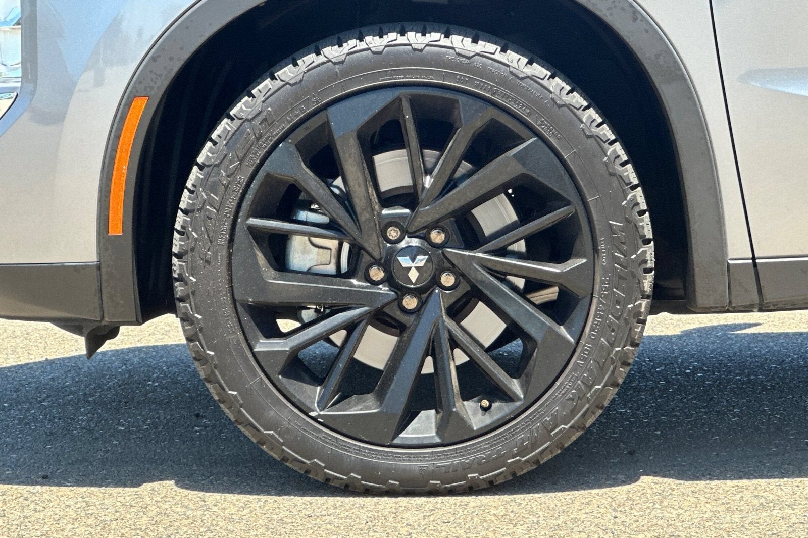 2023 Mitsubishi Outlander SEL