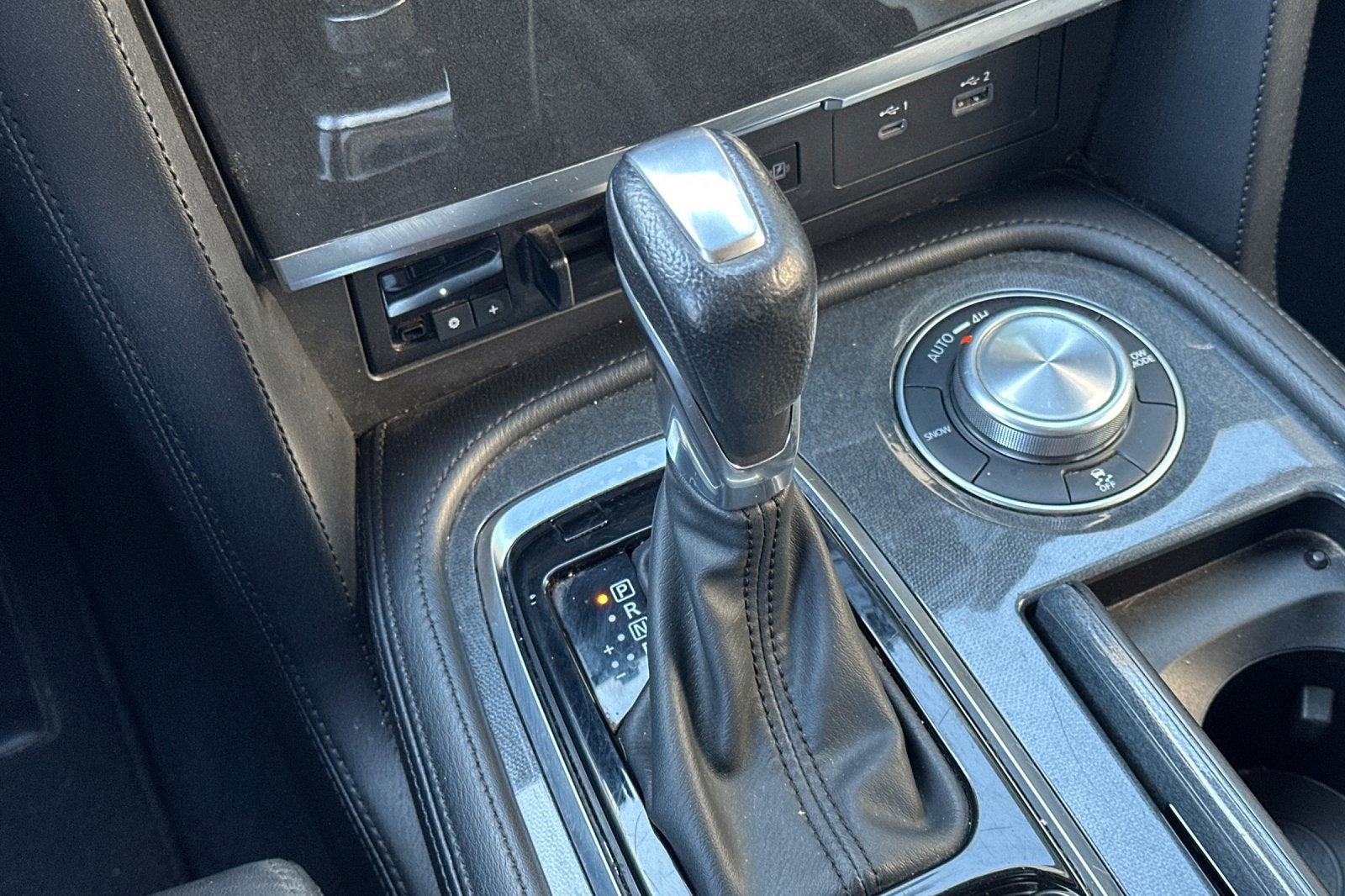 2023 Nissan Armada SV