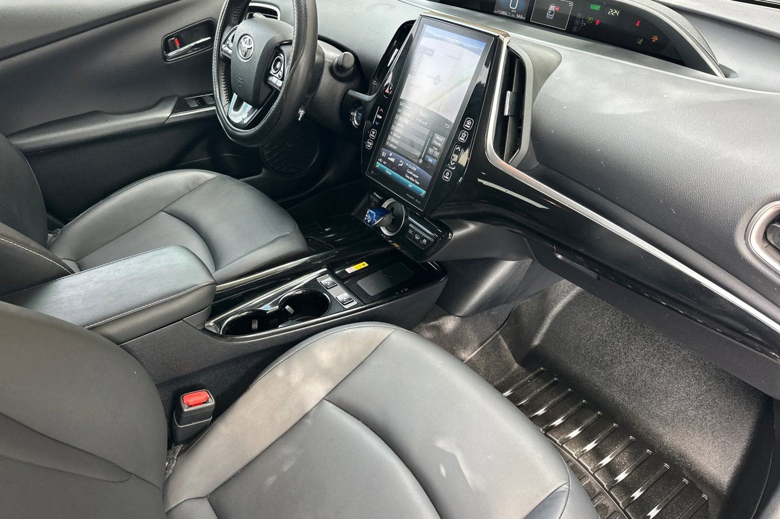 2022 Toyota Prius Prime LE