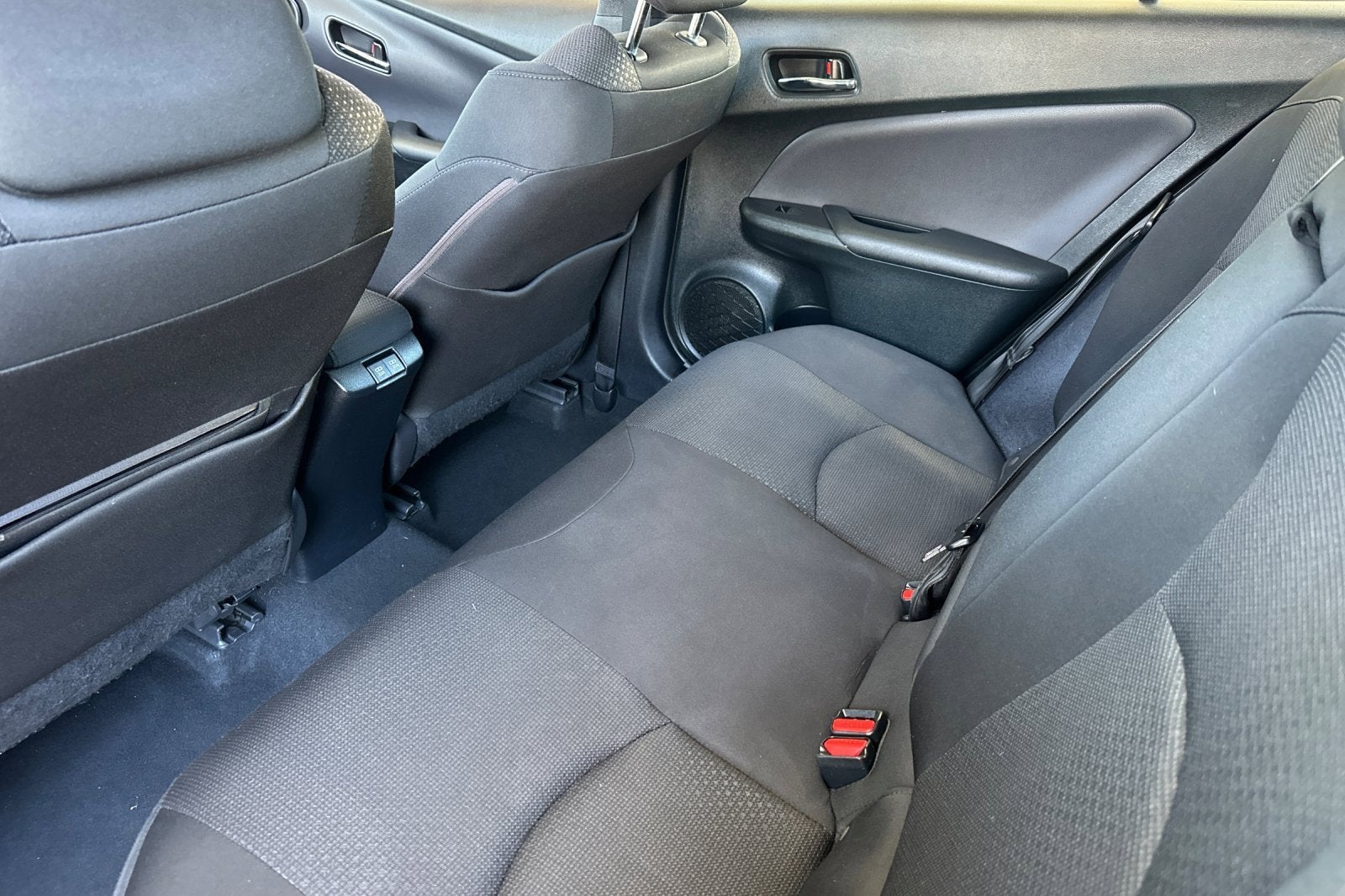 2021 Toyota Prius L Eco