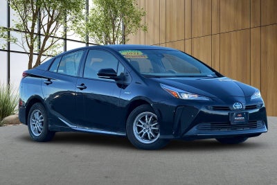 2021 Toyota Prius L Eco