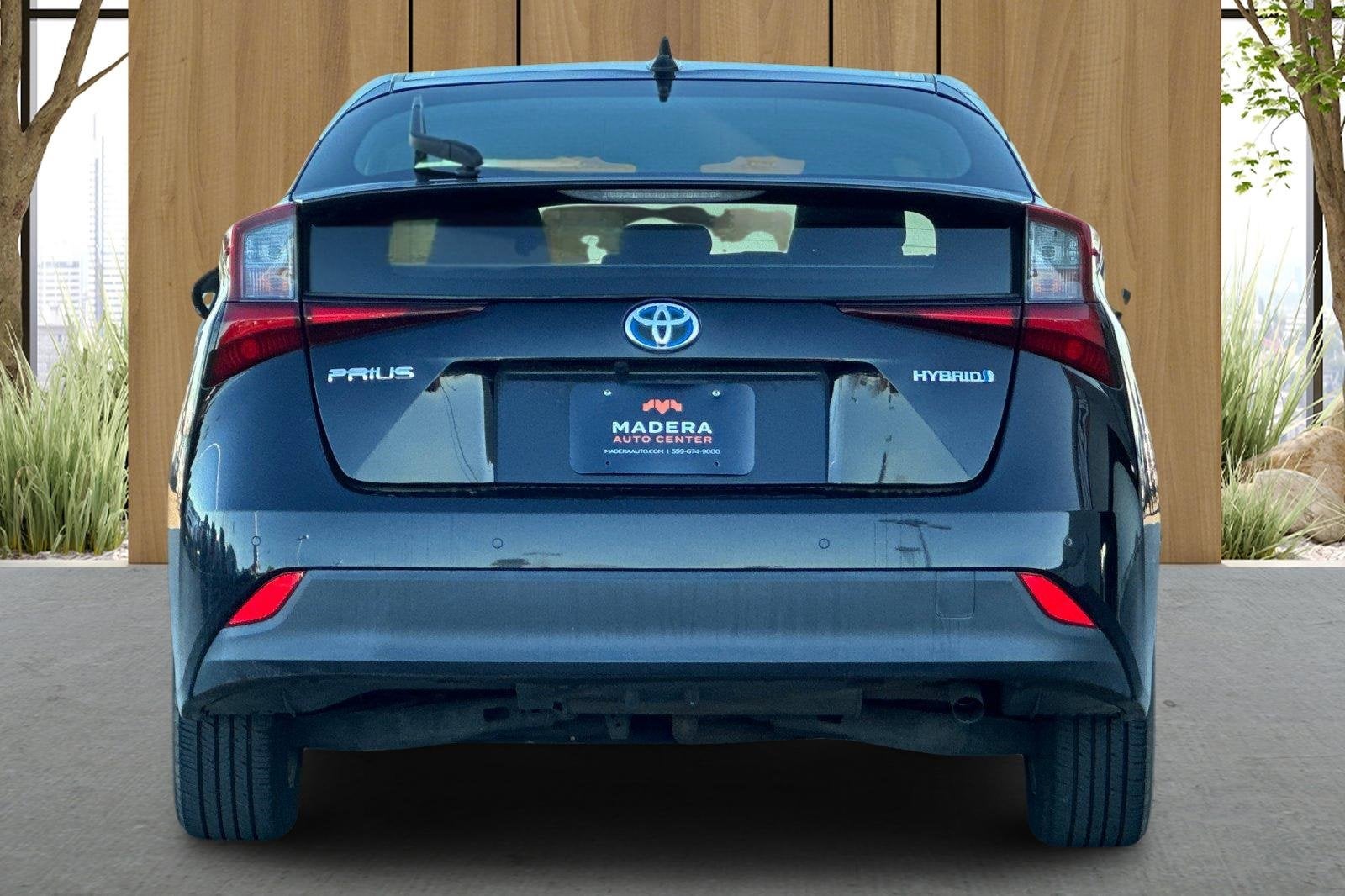 2021 Toyota Prius L Eco