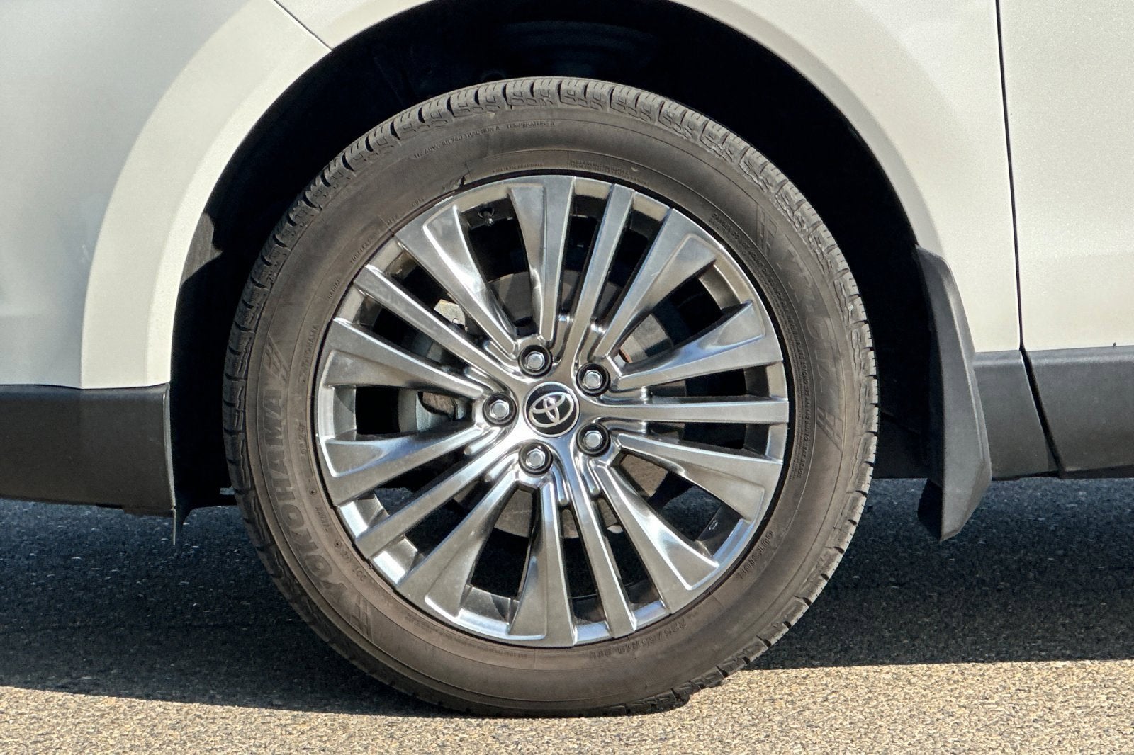 2021 Toyota Venza LE