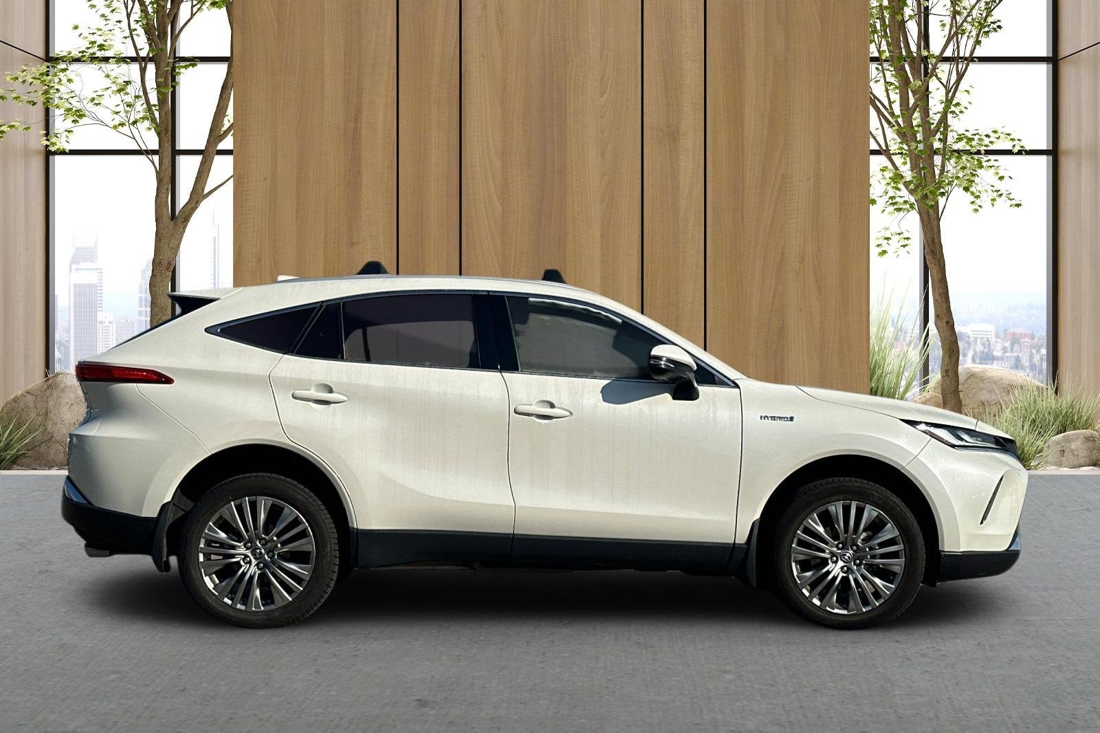 2021 Toyota Venza LE