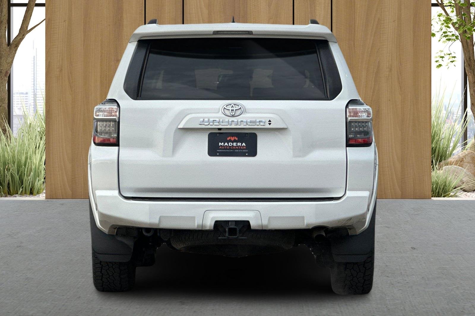 2022 Toyota 4Runner SR5