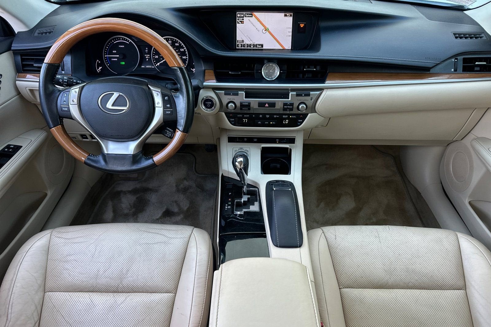 2015 Lexus ES 300h Hybrid