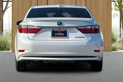 2015 Lexus ES 300h Hybrid