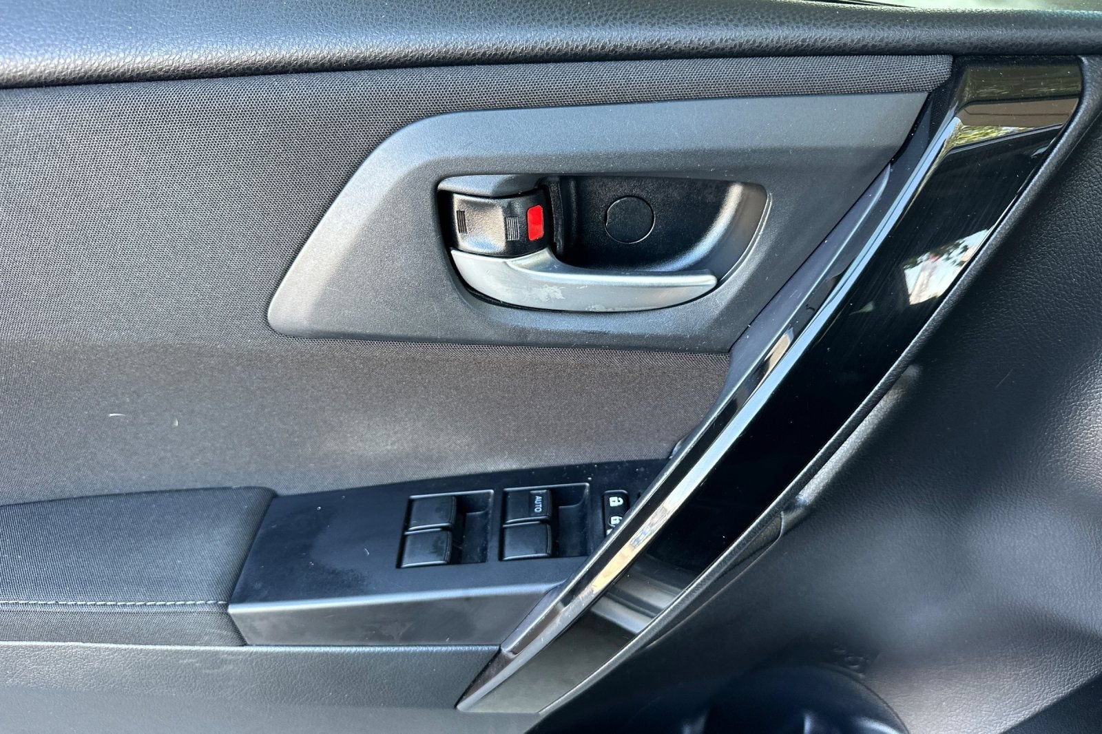 2018 Toyota Corolla iM Manual (Natl)