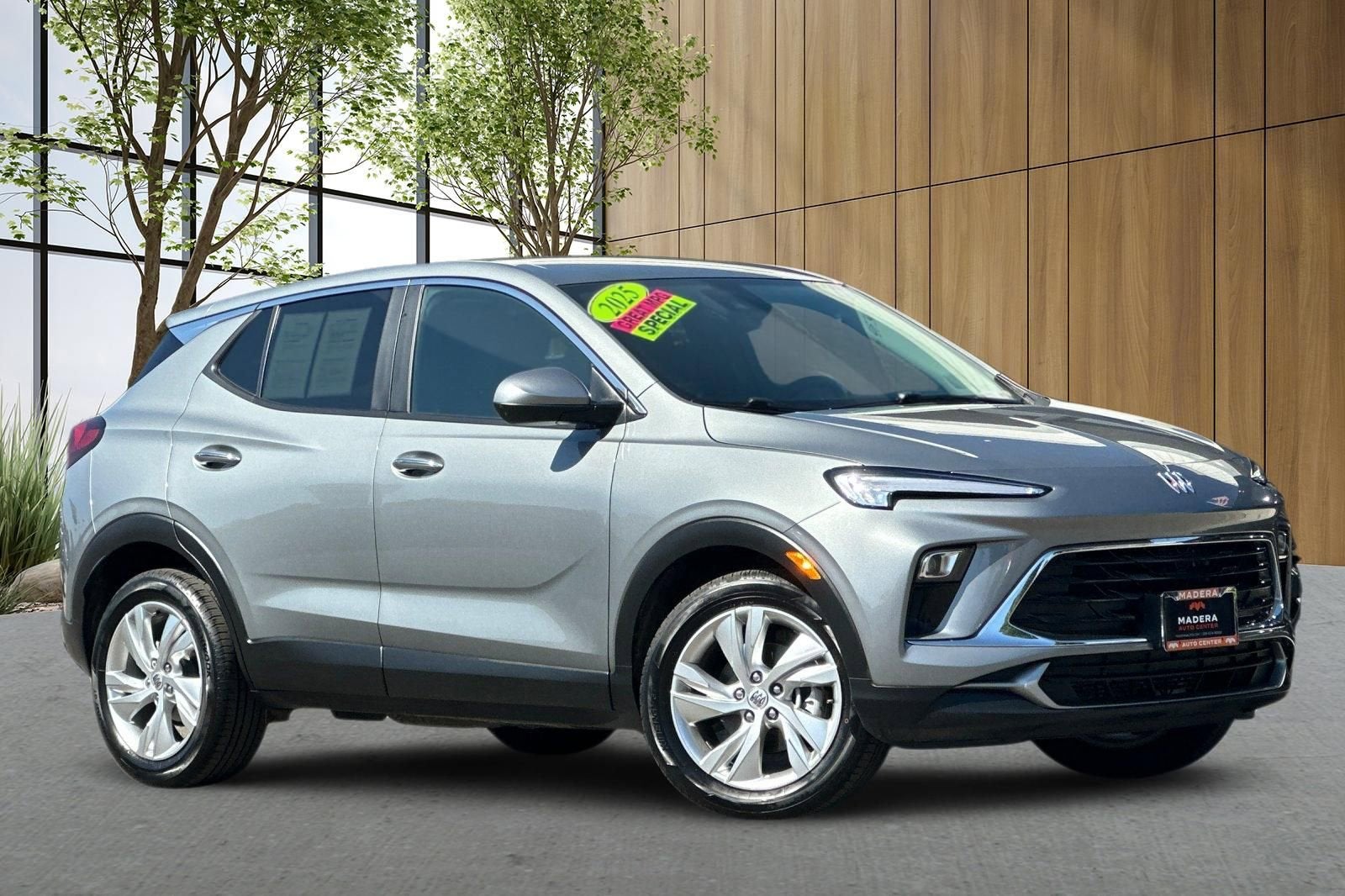 2025 Buick Encore GX Preferred's photo
