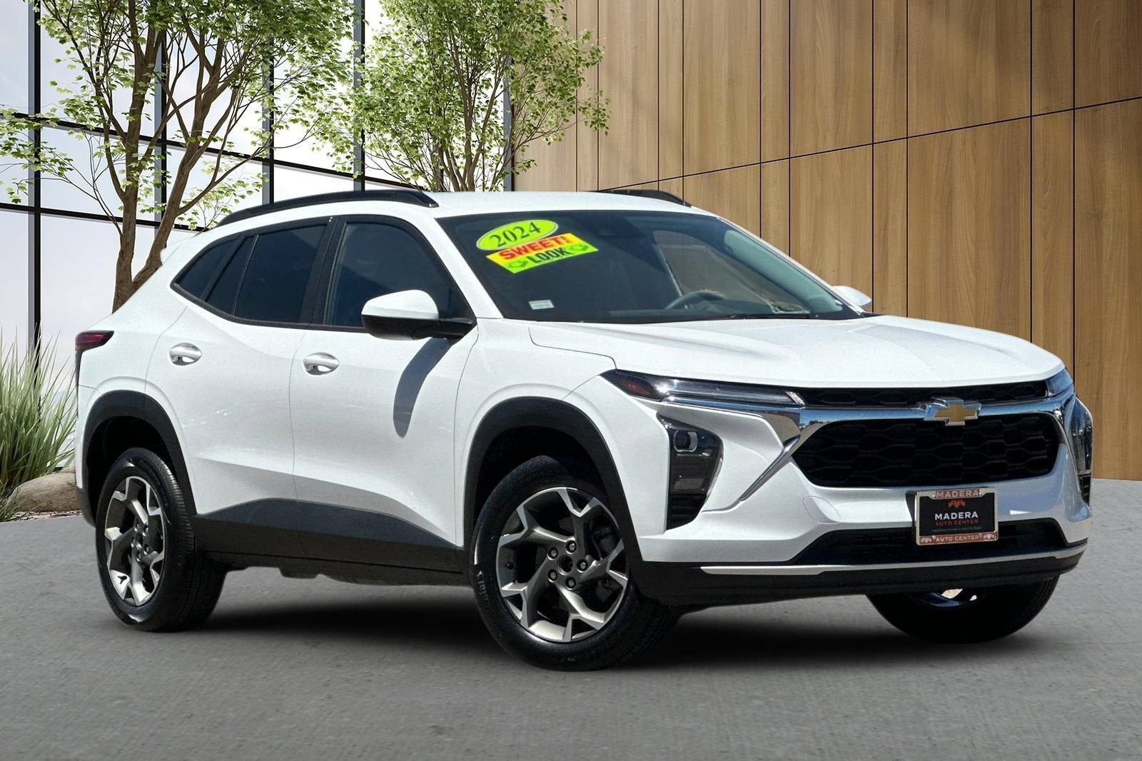 2025 Chevrolet Trax LT's photo