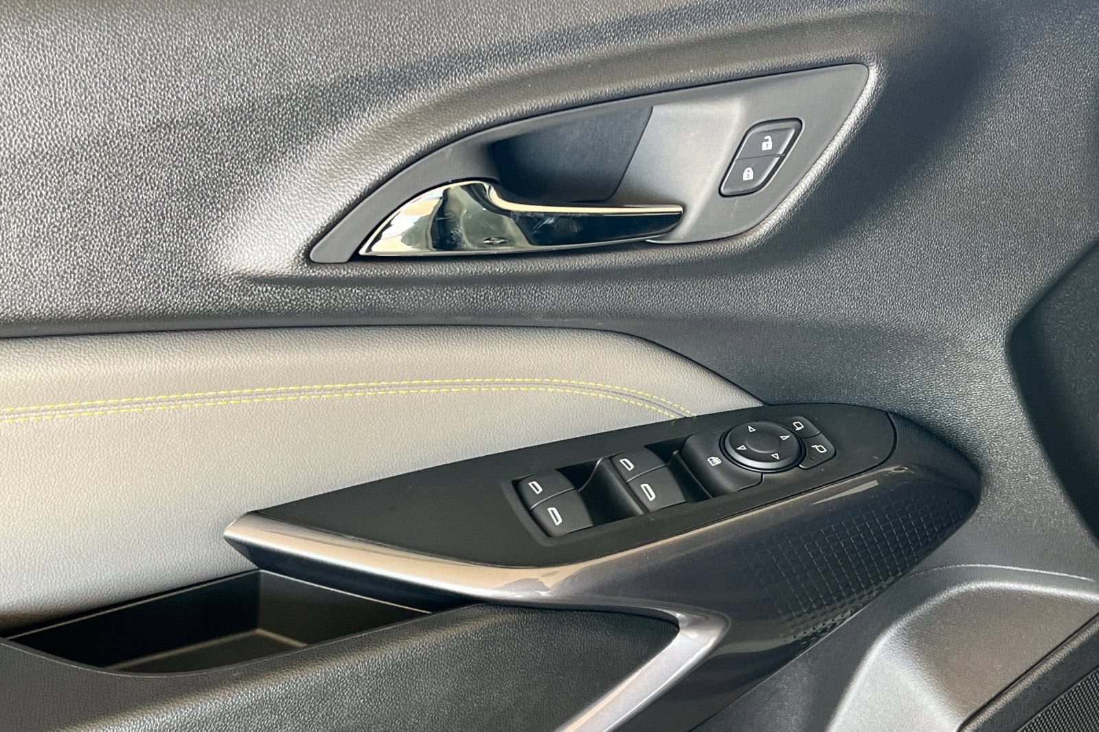 2026 Chevrolet Trax Activ - Photo 11