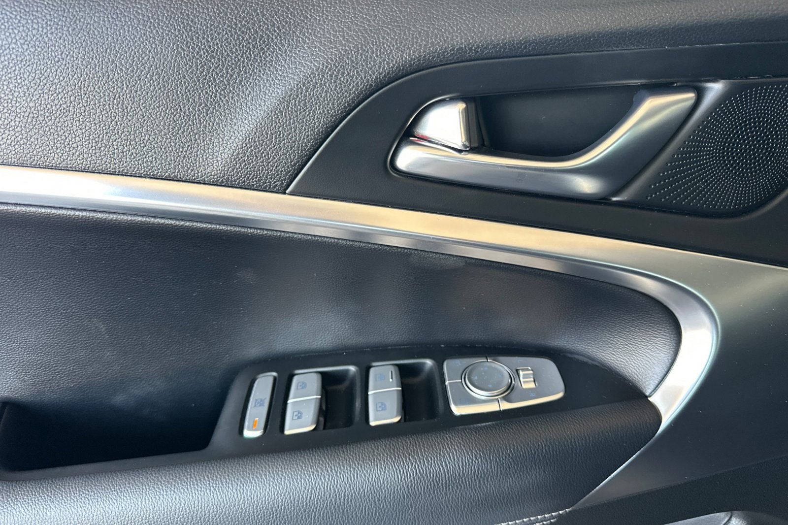 2026 Genesis G70 2.5T
