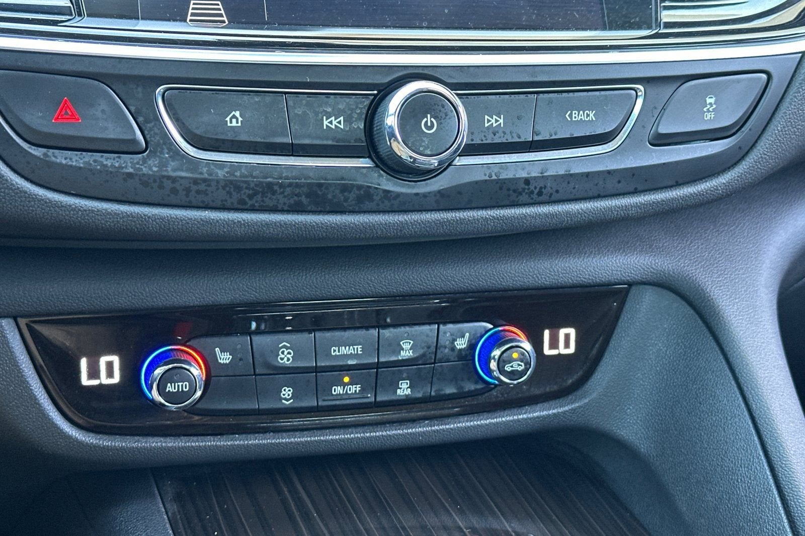 2018 Buick Regal Sportback Essence