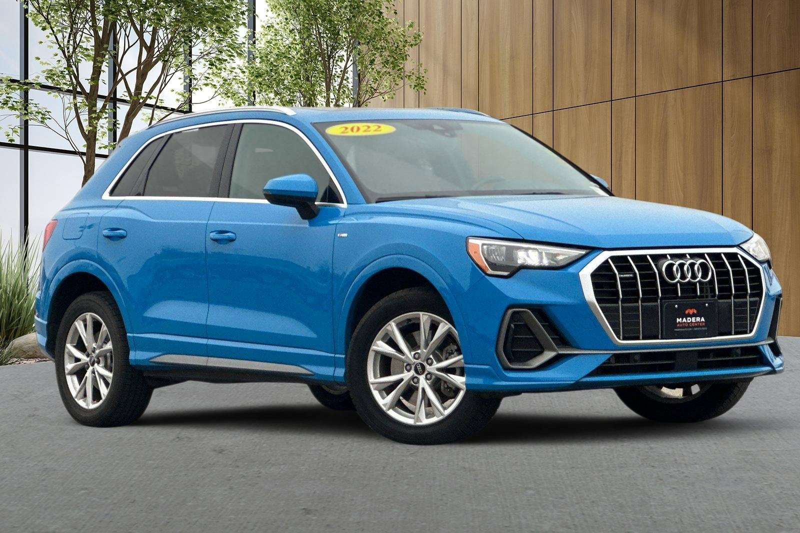 2022 Audi Q3 S line Premium