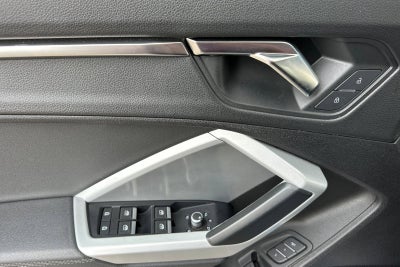 2022 Audi Q3 S line Premium
