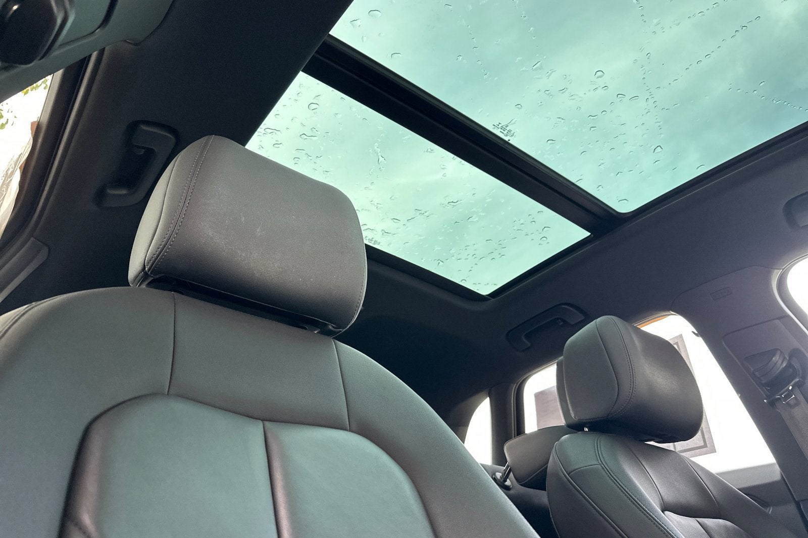 2022 Audi Q3 S line Premium