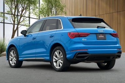 2022 Audi Q3 S line Premium