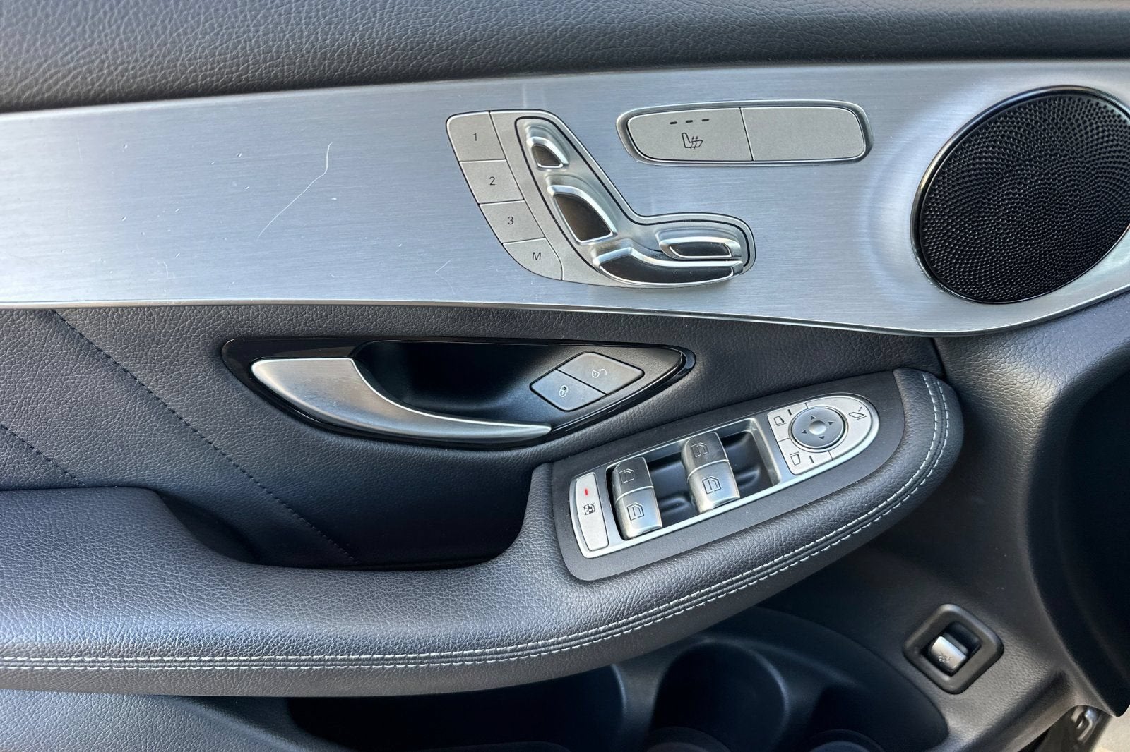 2019 Mercedes-Benz GLC GLC 300