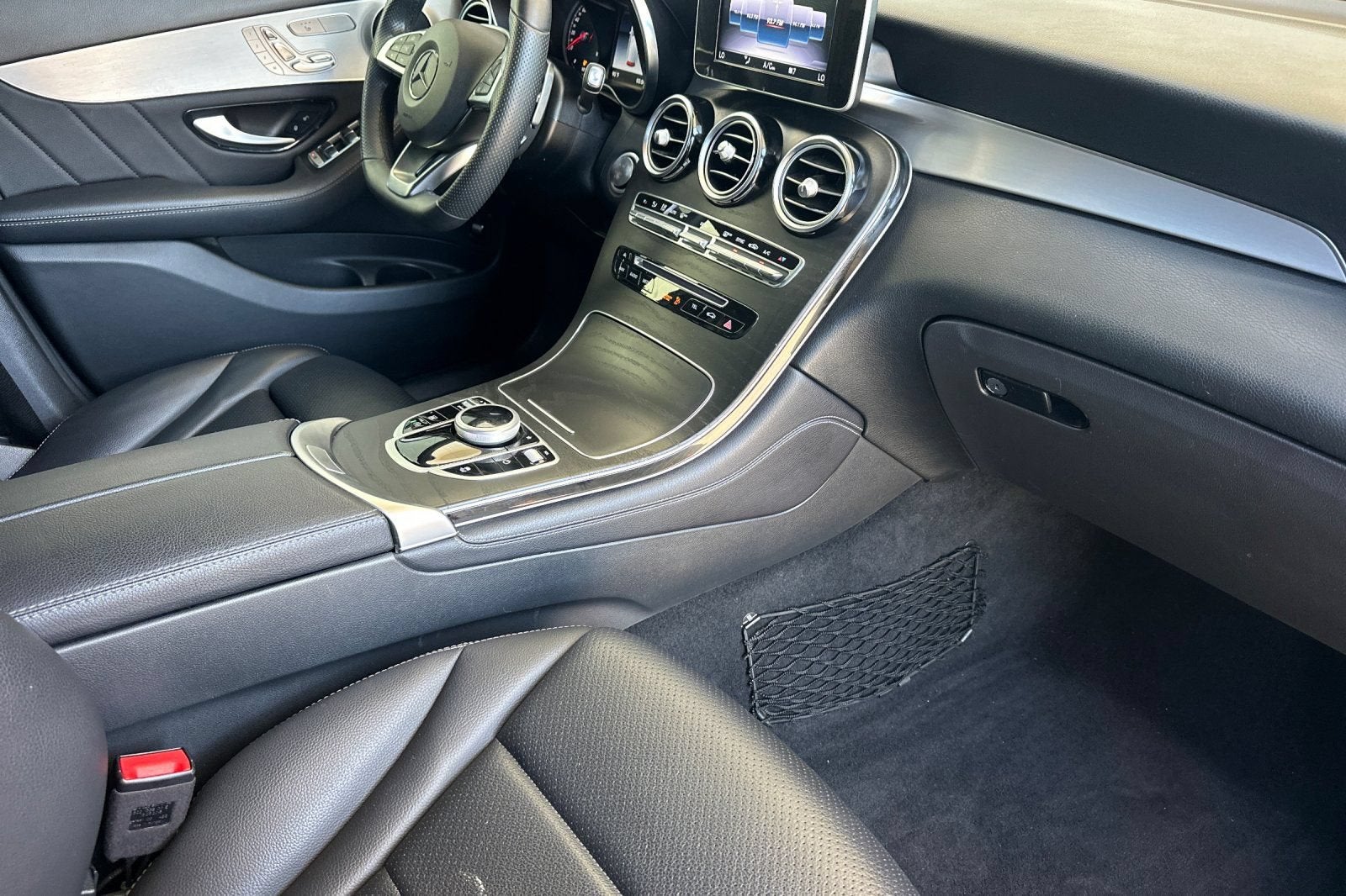 2019 Mercedes-Benz GLC GLC 300
